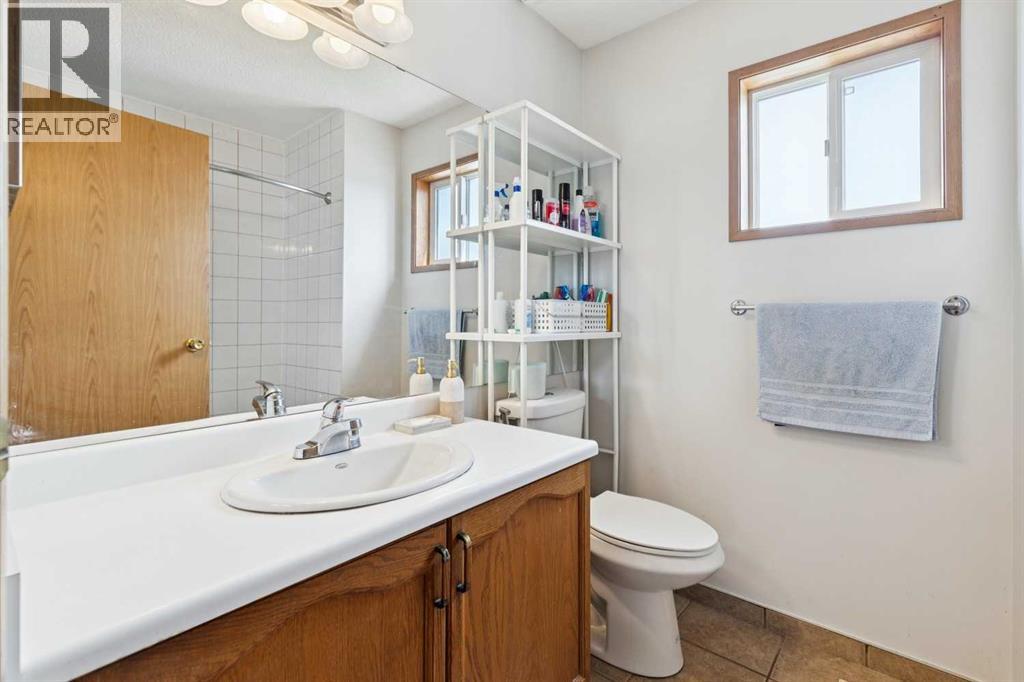 151 Rivercrest Close SE, Calgary, Alberta  T2C 4H3 - Photo 18 - A2335657