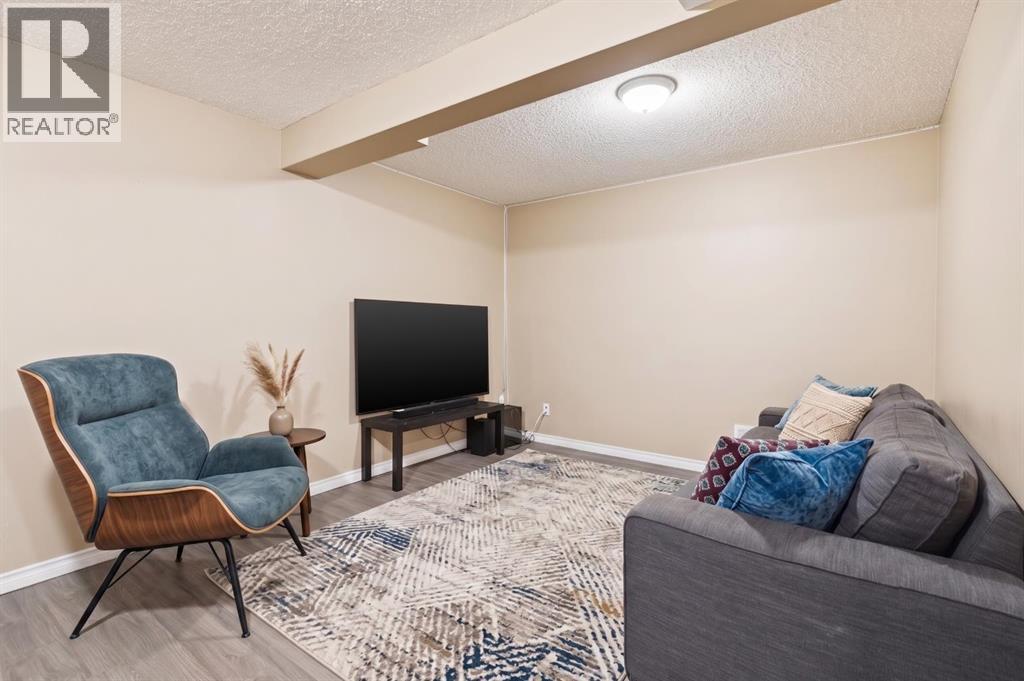 151 Rivercrest Close SE, Calgary, Alberta  T2C 4H3 - Photo 19 - A2335657