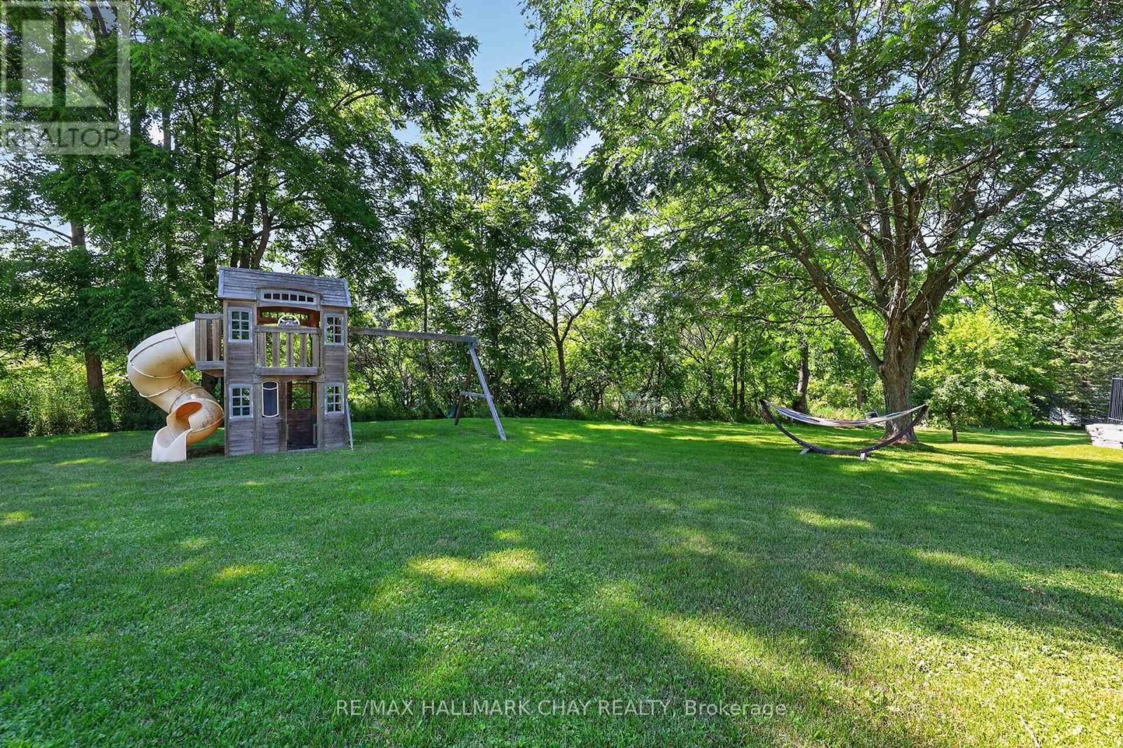 36 Mulock Drive, Bradford West Gwillimbury, Ontario  L0G 1B0 - Photo 13 - N13649472