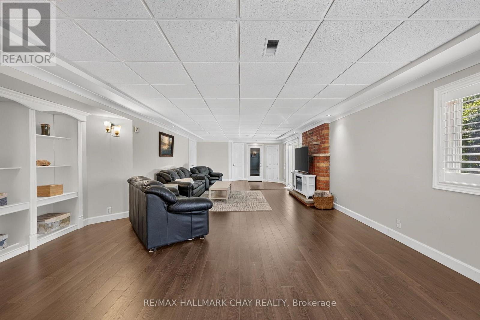 36 Mulock Drive, Bradford West Gwillimbury, Ontario  L0G 1B0 - Photo 37 - N13649472