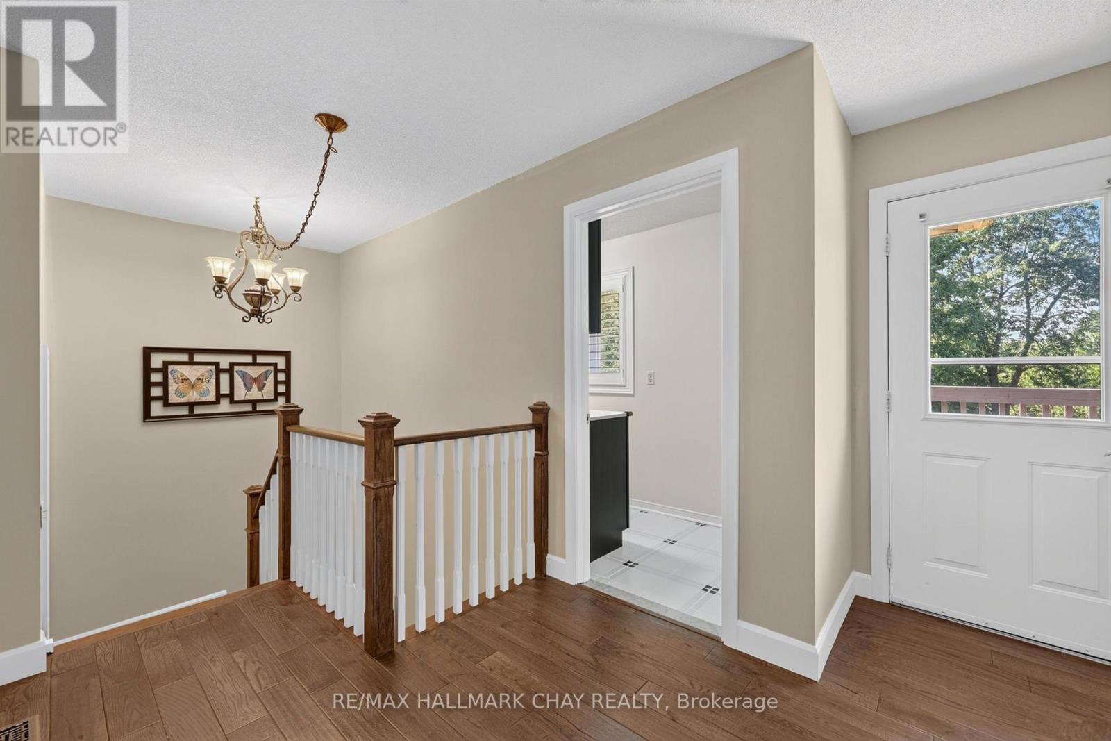 36 Mulock Drive, Bradford West Gwillimbury, Ontario  L0G 1B0 - Photo 34 - N13649472