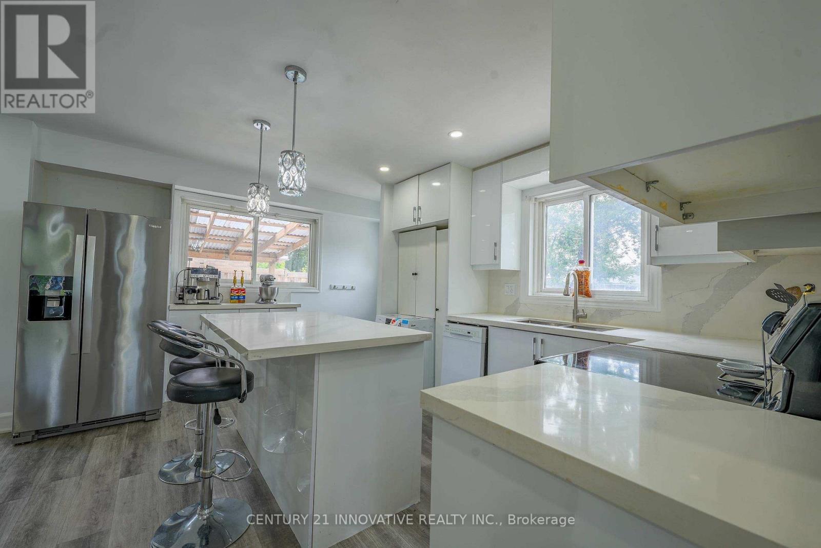 13 Dorset Drive, Brampton, Ontario L6T 2Y1 - Photo 12 - W13654182