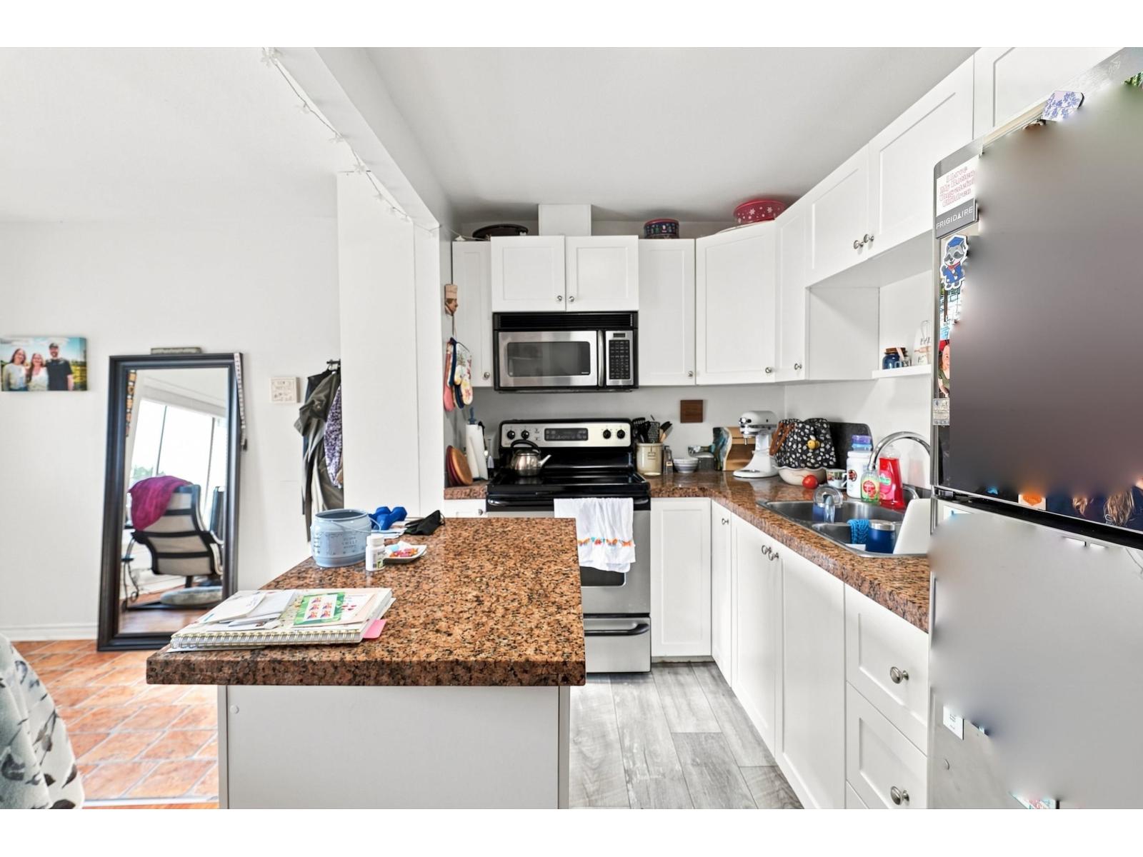 9458 Menzies Street, Chilliwack Proper East, Chilliwack, British Columbia  V2P 5Z4 - Photo 8 - R3153568