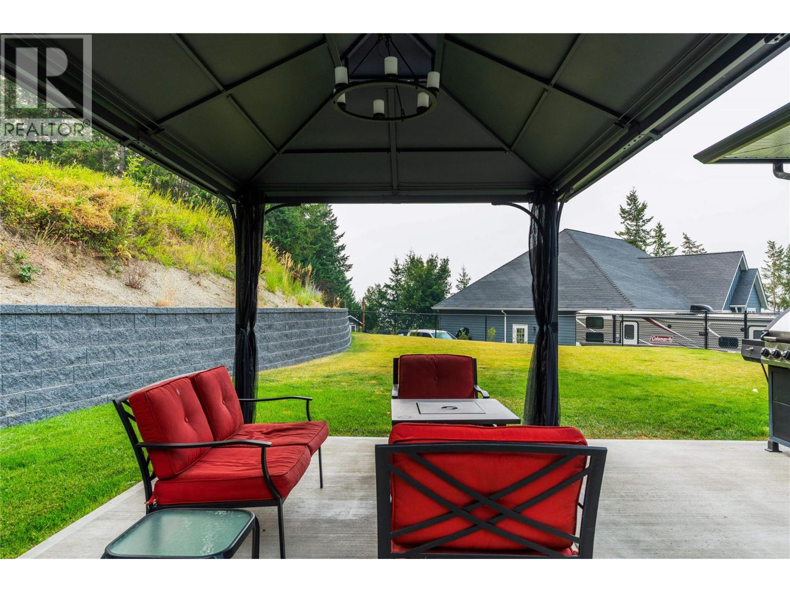 170 Vetter Place, Enderby, British Columbia  V4Y 4B7 - Photo 10 - 10396999