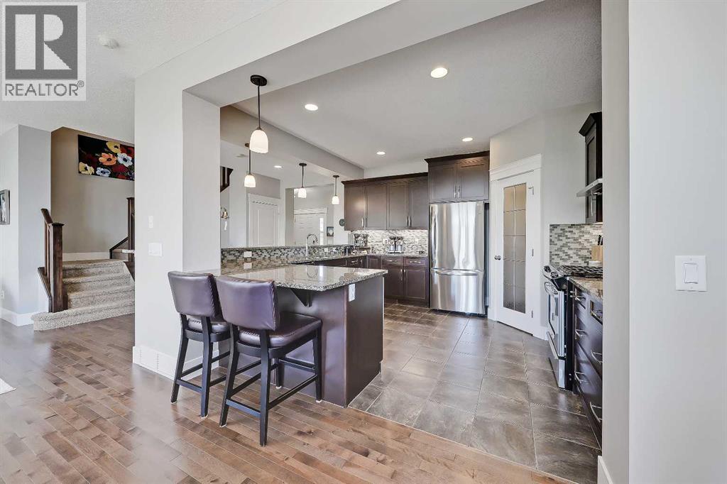 64 Heritage Green, Cochrane, Alberta  T4C 0L3 - Photo 11 - A2324432