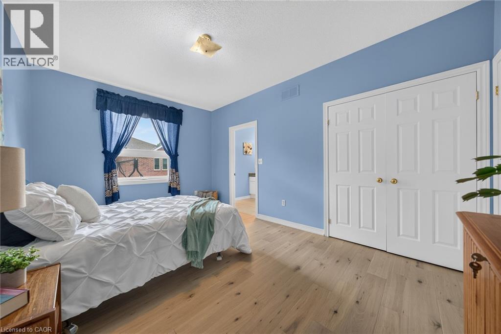 21 Twentyplace Boulevard, Hamilton, Ontario L0R 1W0 - Photo 16 - 40854351