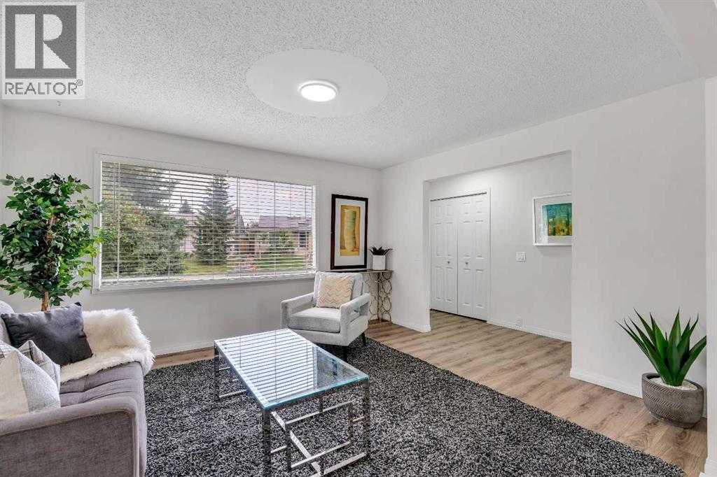 27 Dovercrest Way SE, Calgary, Alberta  T3B 1X1 - Photo 7 - A2333265