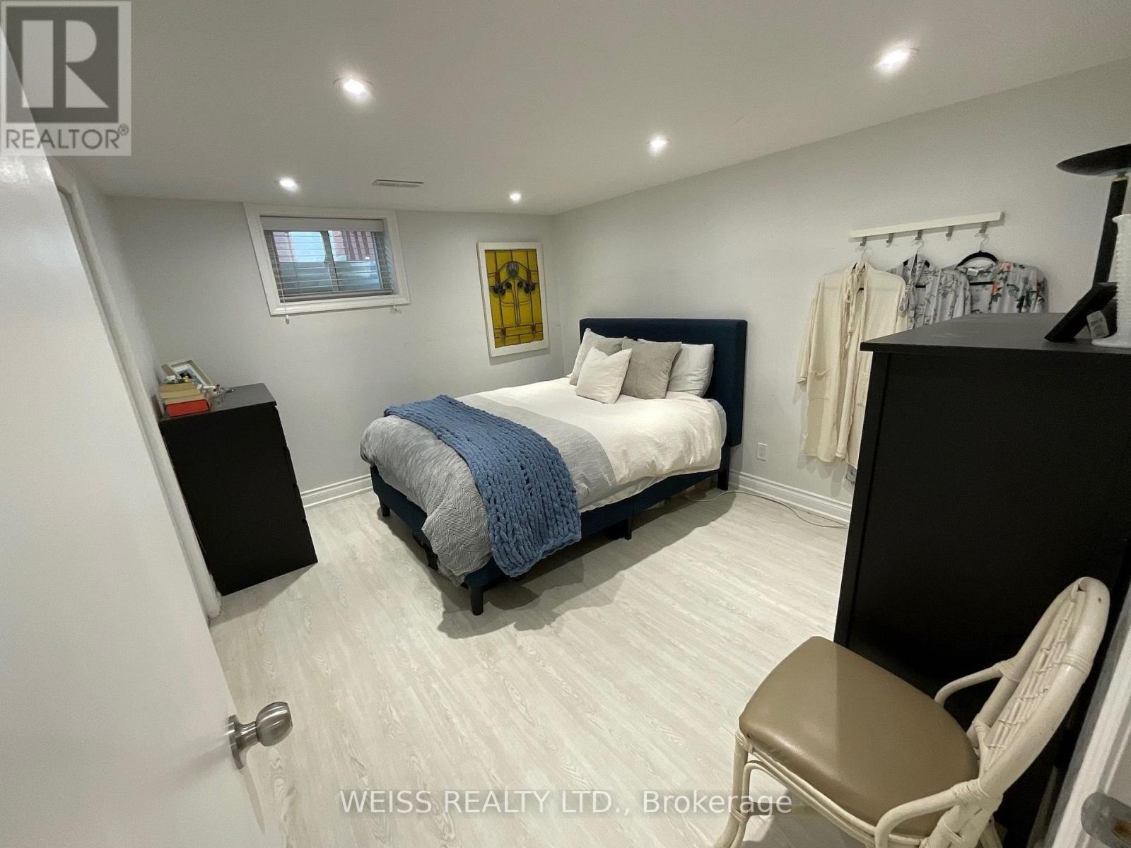 B - 55 Addington Avenue, Toronto, Ontario M2N 2L1 - Photo 18 - C13638766