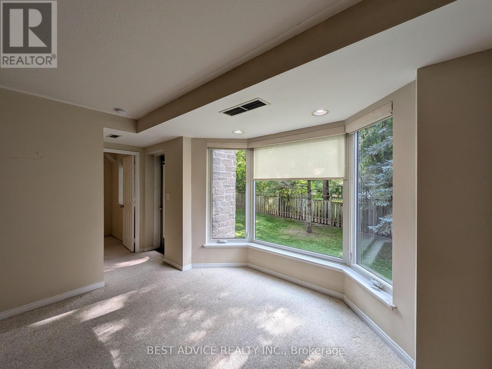 104 - 85 Wellington Street W, Aurora, Ontario  L4G 2P2 - Photo 6 - N13632108