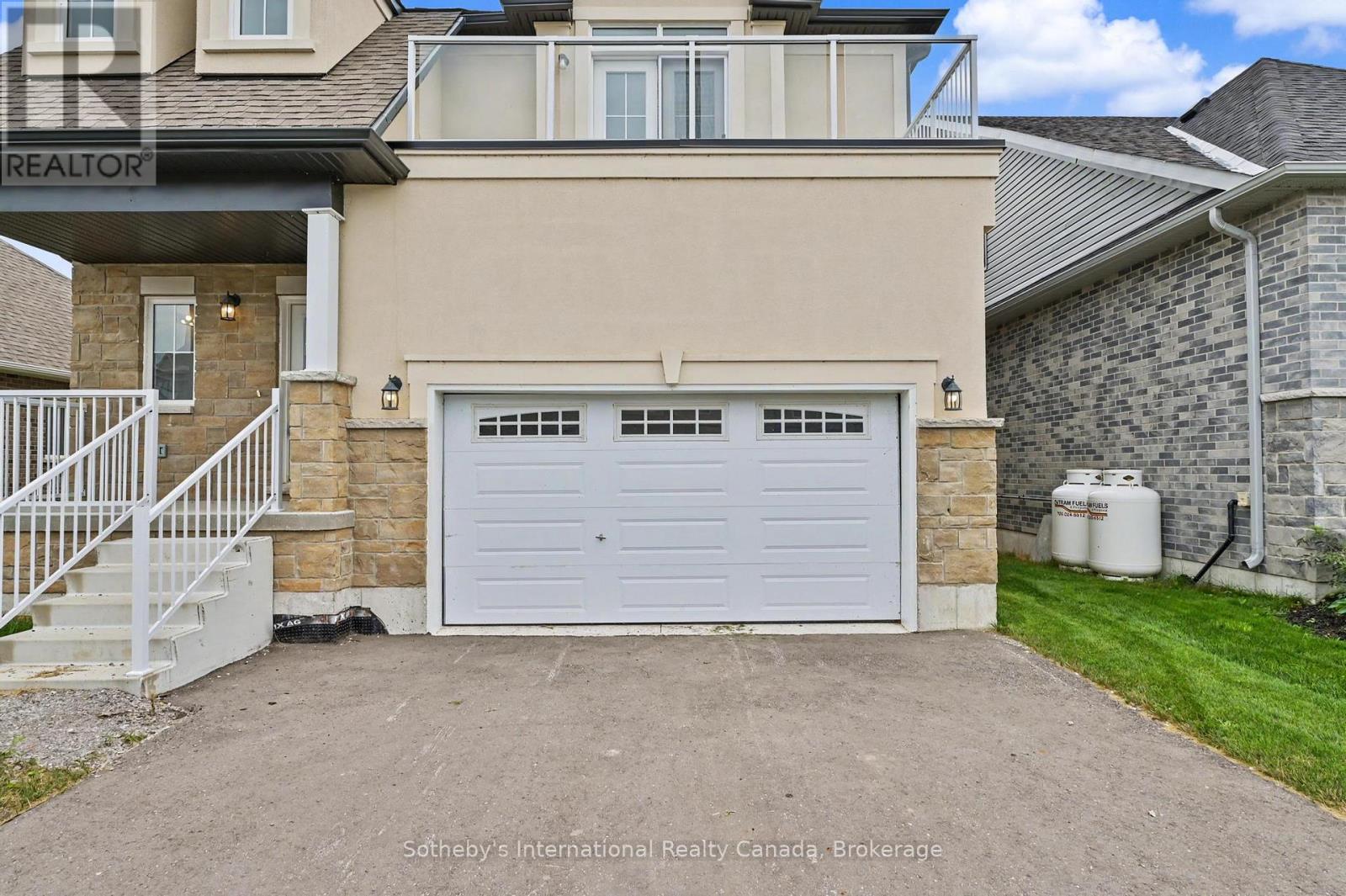 9 Hillcroft Way, Kawartha Lakes, Ontario  K0M 1A0 - Photo 40 - X13654220