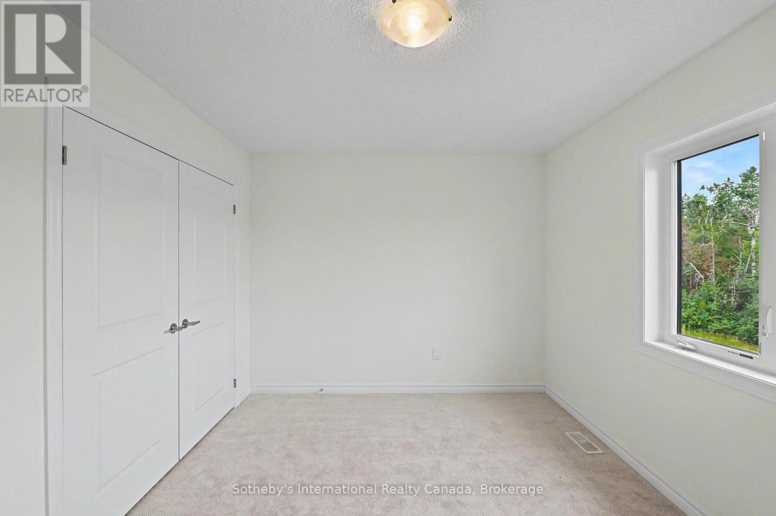 12 Hillcroft Way, Kawartha Lakes, Ontario  K0M 1A0 - Photo 36 - X13654234