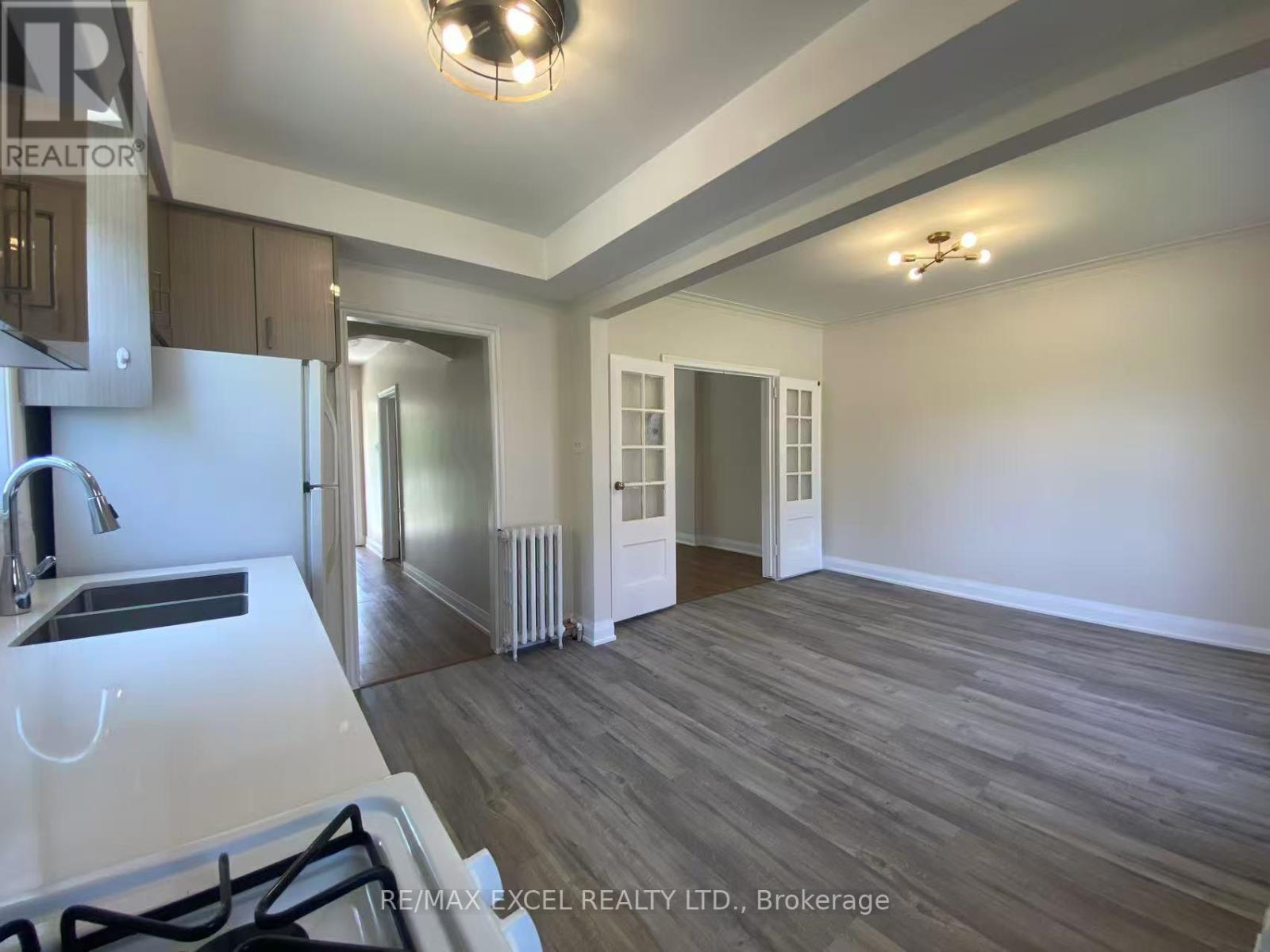 443 Vaughan Road, Toronto, Ontario M6C 2P4 - Photo 16 - C13654188