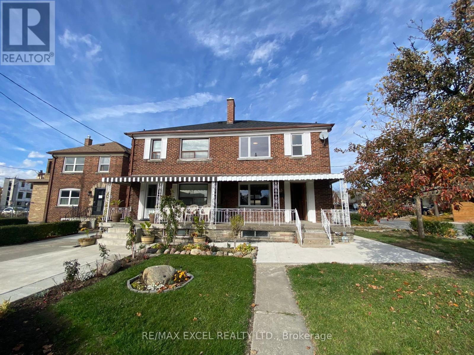 443 Vaughan Road, Toronto, Ontario M6C 2P4 - Photo 2 - C13654188