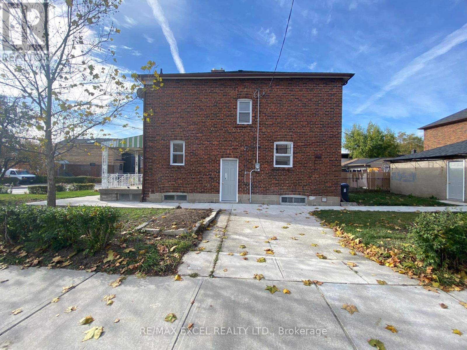 443 Vaughan Road, Toronto, Ontario M6C 2P4 - Photo 32 - C13654188