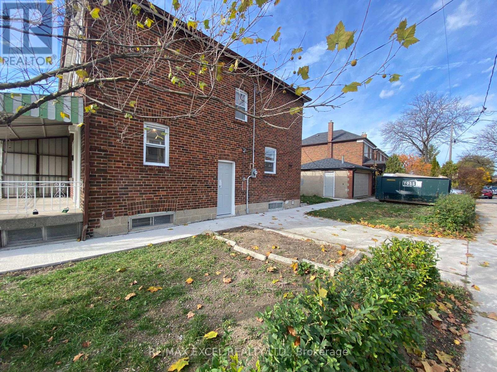 443 Vaughan Road, Toronto, Ontario M6C 2P4 - Photo 34 - C13654188