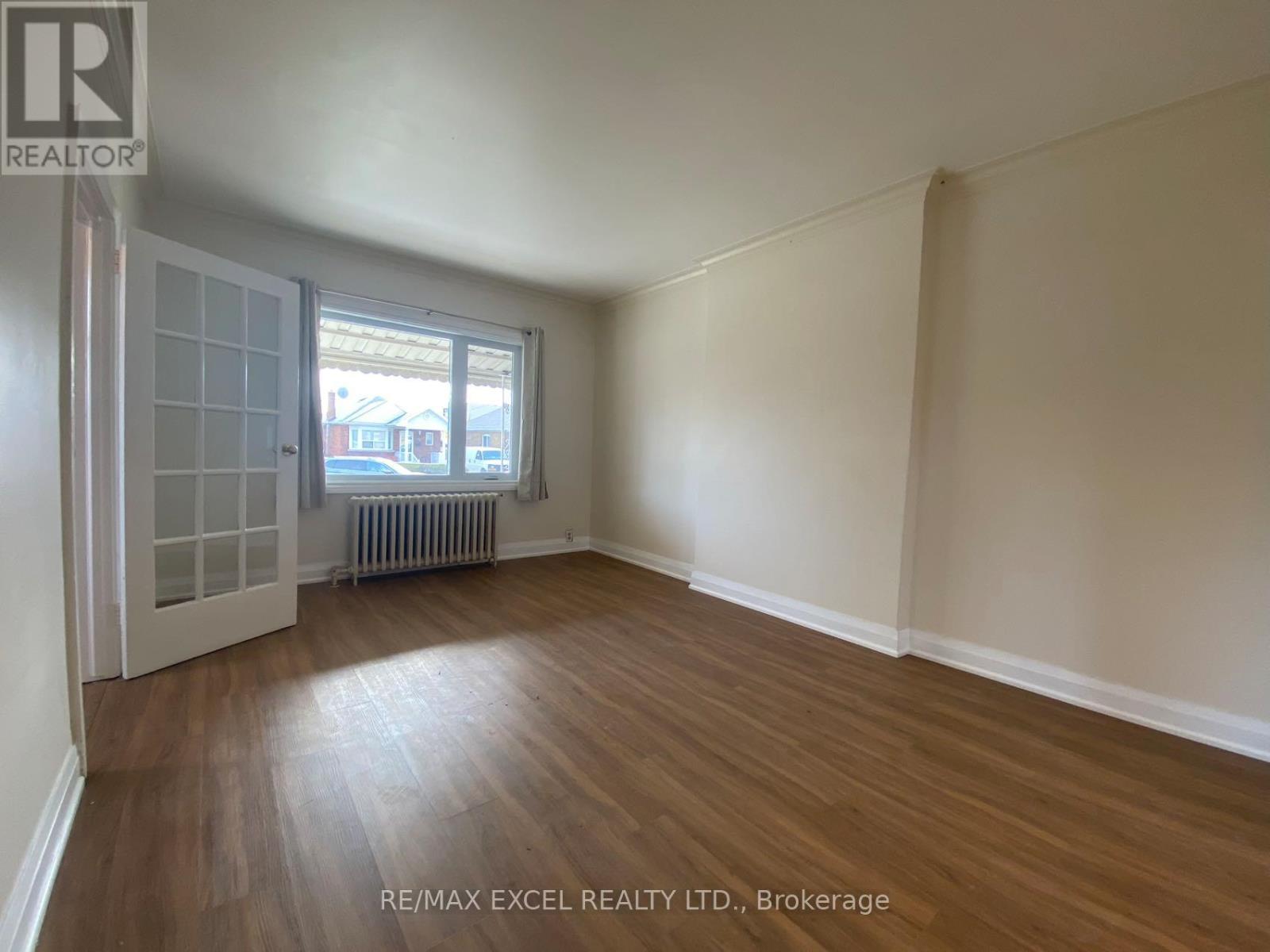 443 Vaughan Road, Toronto, Ontario M6C 2P4 - Photo 8 - C13654188