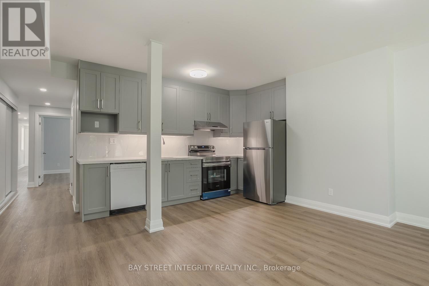 Main Floor - 19 D'arcy Street, Toronto, Ontario M5T 1J8 - Photo 6 - C13654210