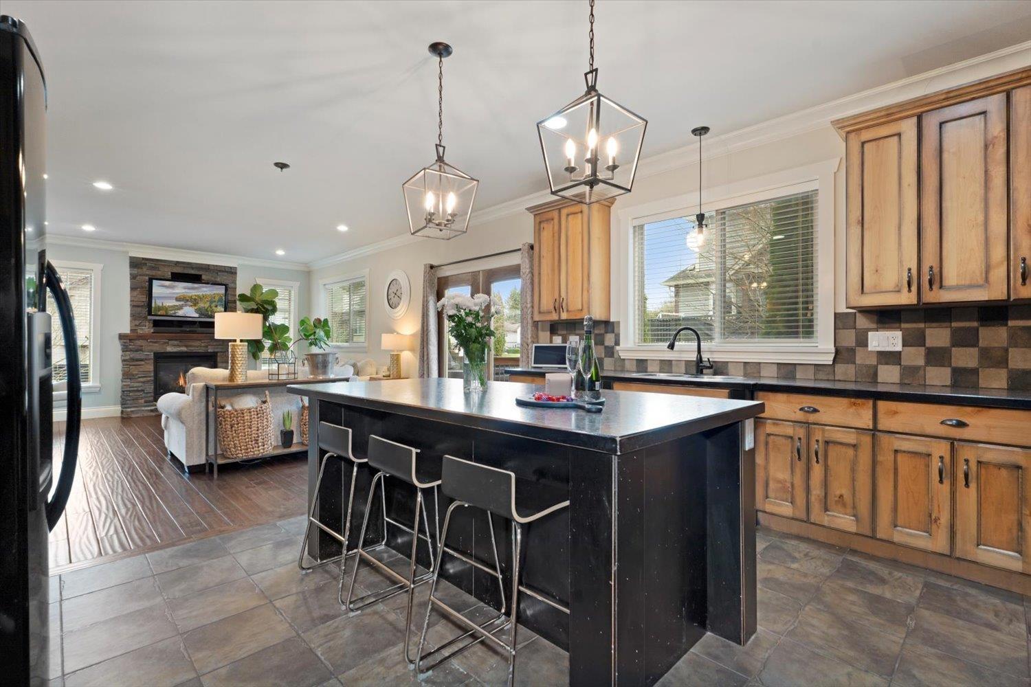 8611 Ashmore Place, Mission, British Columbia  V4S 0A9 - Photo 11 - R3153948