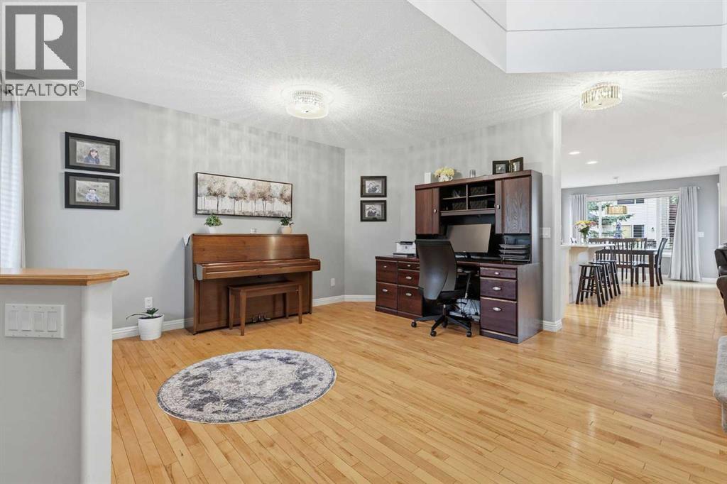 182 Kincora Park NW, Calgary, Alberta  T3R 1L2 - Photo 3 - A2335249