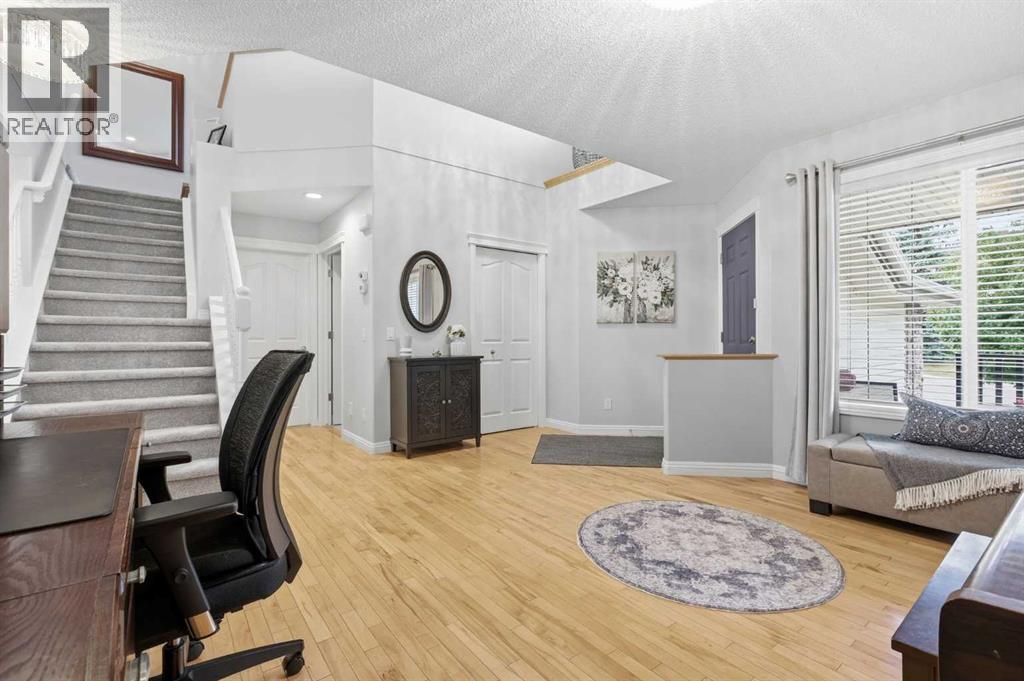 182 Kincora Park NW, Calgary, Alberta  T3R 1L2 - Photo 4 - A2335249
