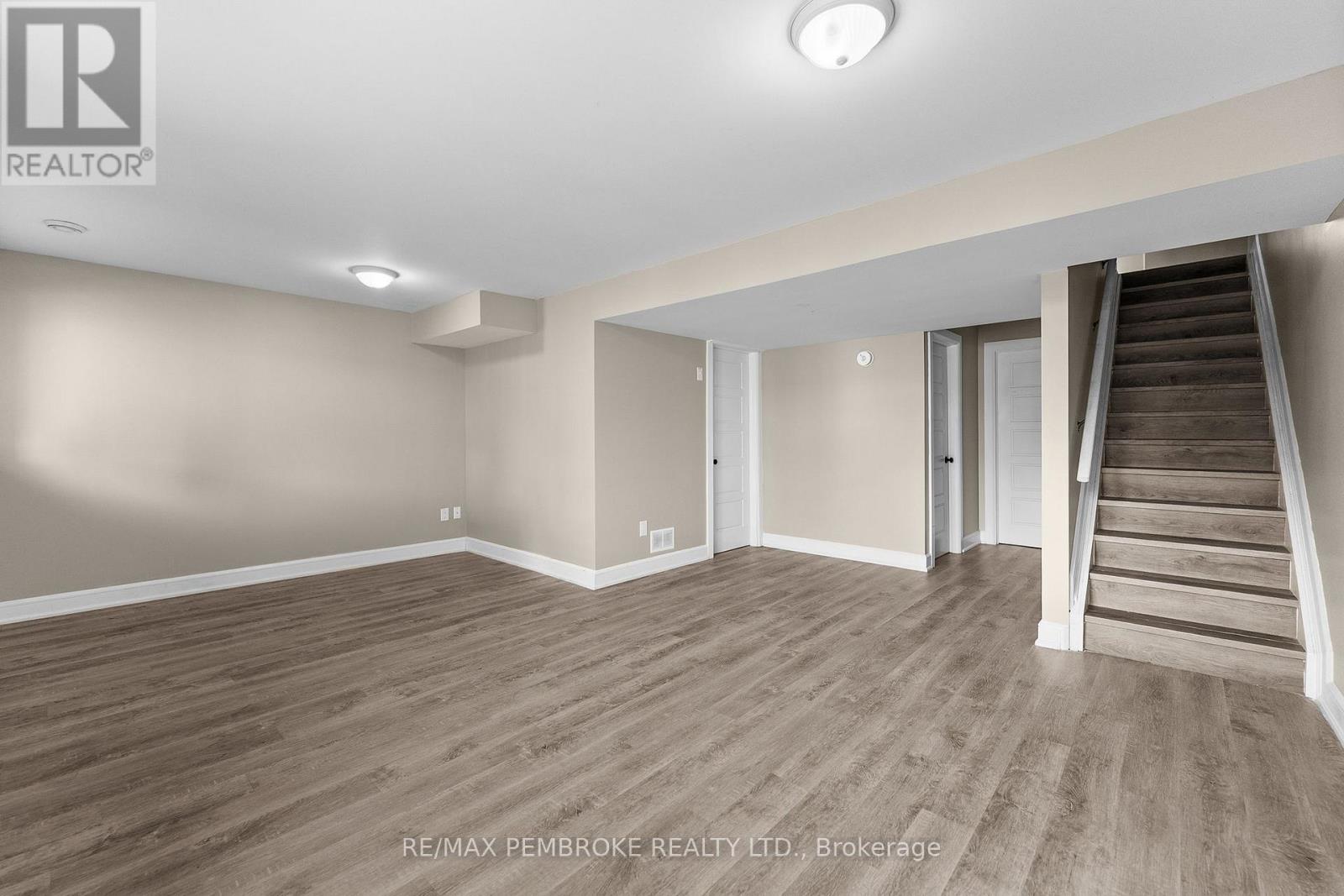 41 Northbrook Road, Petawawa, Ontario  K8H 3N5 - Photo 28 - X13654266