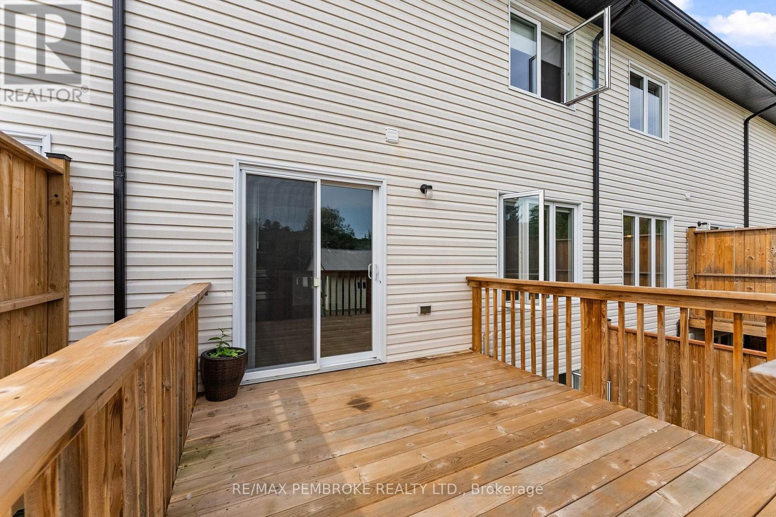 41 Northbrook Road, Petawawa, Ontario  K8H 3N5 - Photo 35 - X13654266