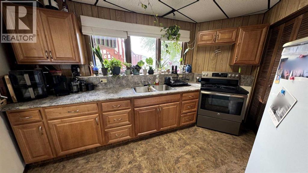 210 1 Street S, Drumheller, Alberta  T0J 0Y9 - Photo 25 - A2335788