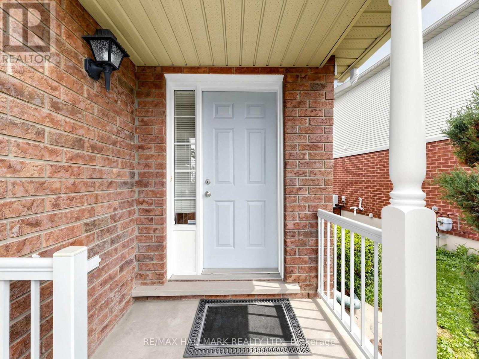44 Crittenden Drive, Georgina, Ontario  L4P 4E4 - Photo 5 - N13654204