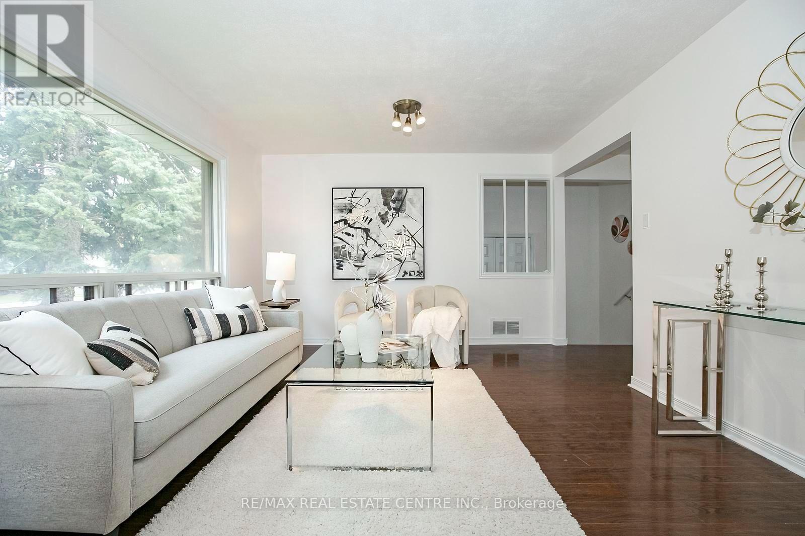 16 Mclaughlin Road N, Brampton, Ontario  L6X 1Y5 - Photo 13 - W13654206