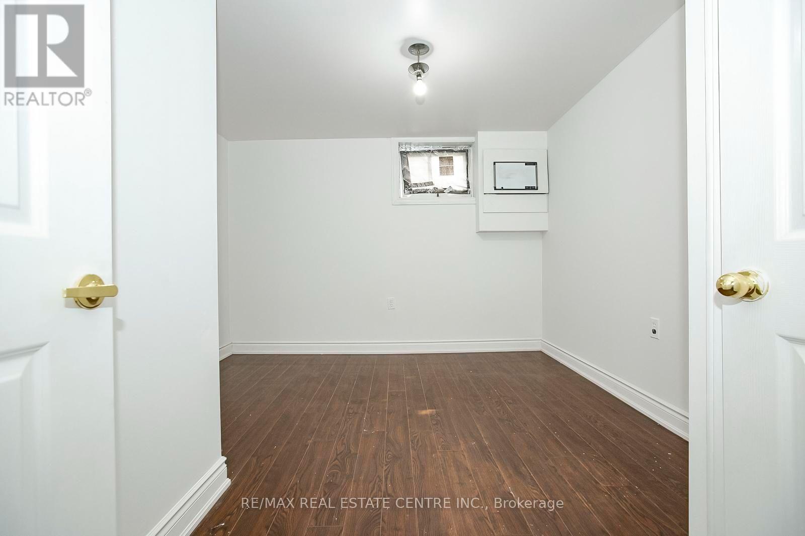 16 Mclaughlin Road N, Brampton, Ontario  L6X 1Y5 - Photo 40 - W13654206