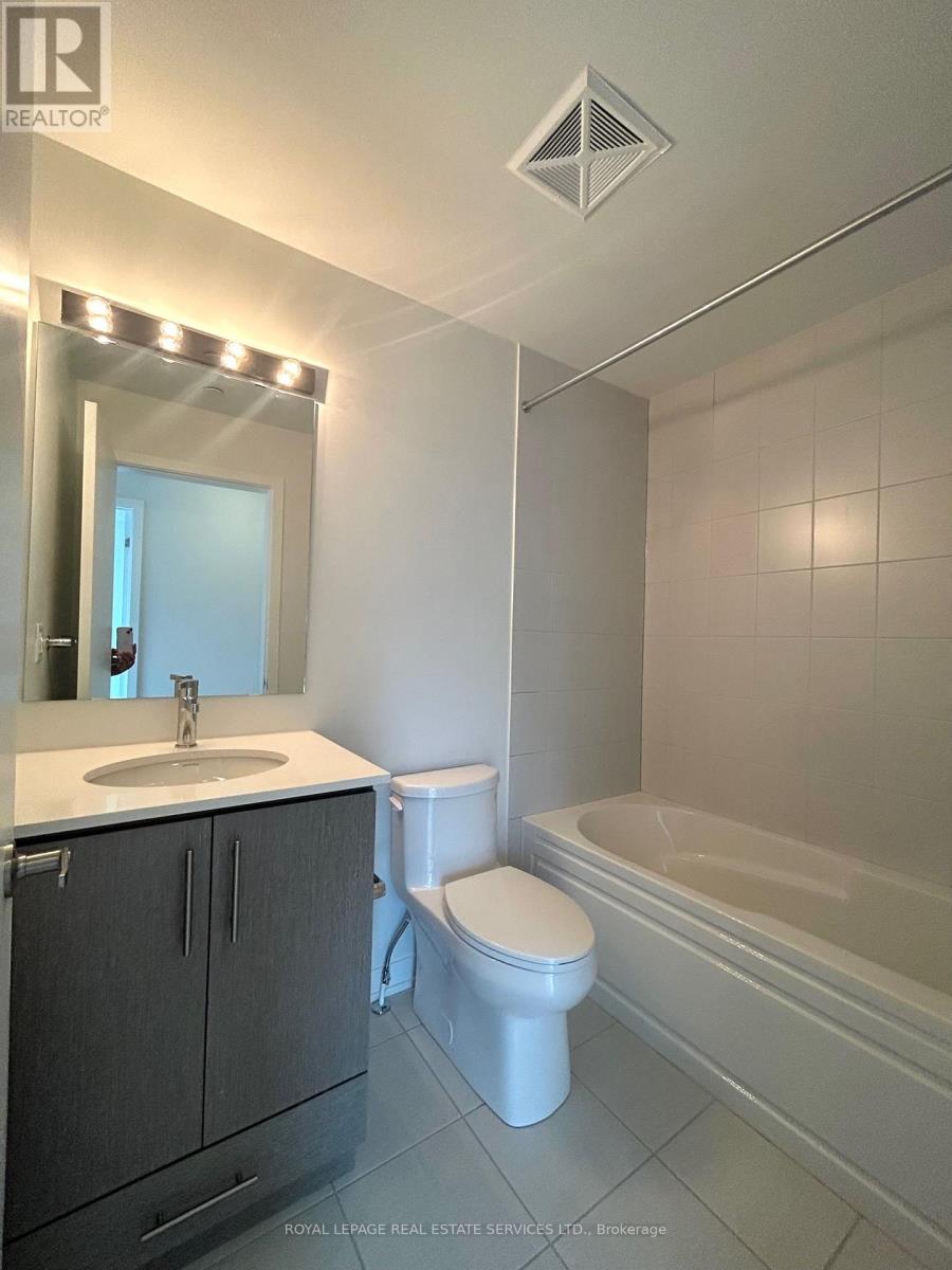 18 - 3405 Ridgeway Drive E, Mississauga, Ontario  L5L 0B9 - Photo 23 - W13654212