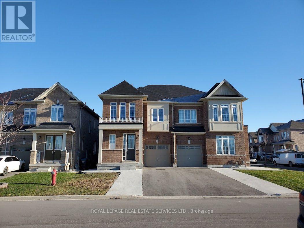 39 Vezna Crescent, Brampton, Ontario  L6X 5K5 - Photo 2 - W13654214