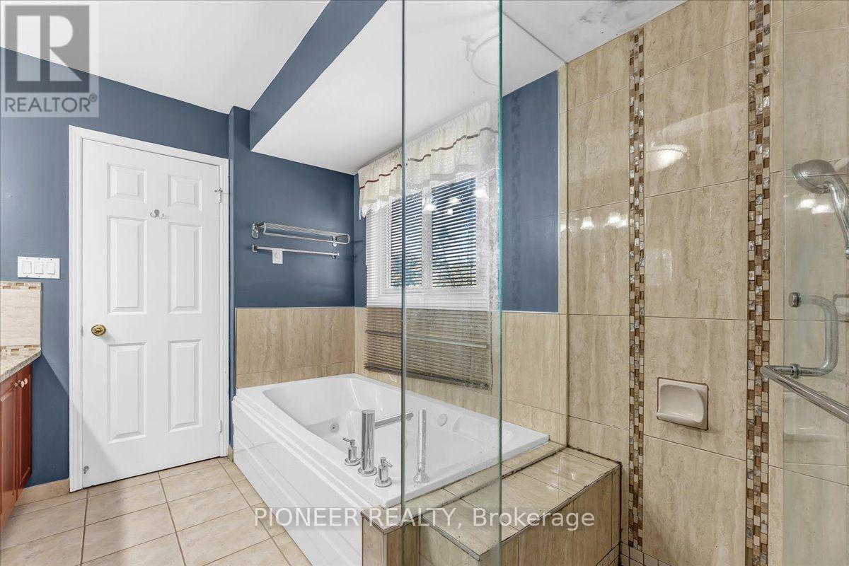 6452 Eastridge Road, Mississauga, Ontario  L5N 4K8 - Photo 27 - W13654228