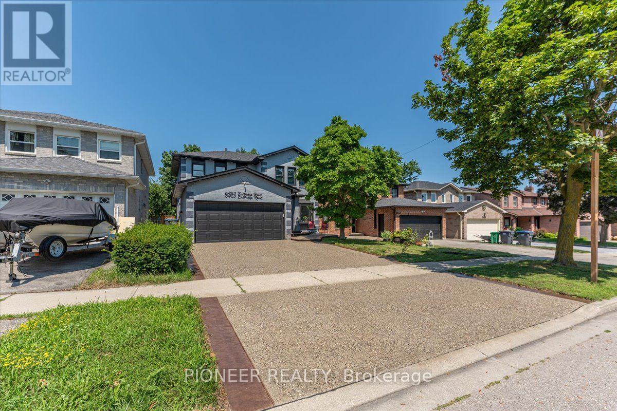 6452 Eastridge Road, Mississauga, Ontario  L5N 4K8 - Photo 3 - W13654228