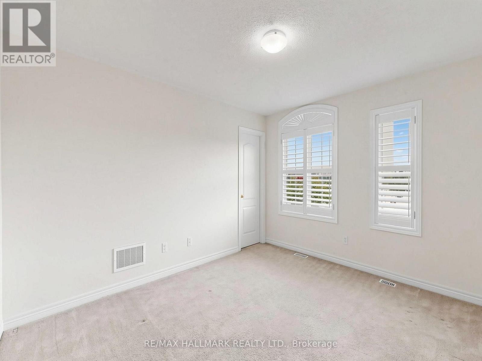 72 Middlecote Drive, Ajax, Ontario  L1T 0J5 - Photo 35 - E13654200