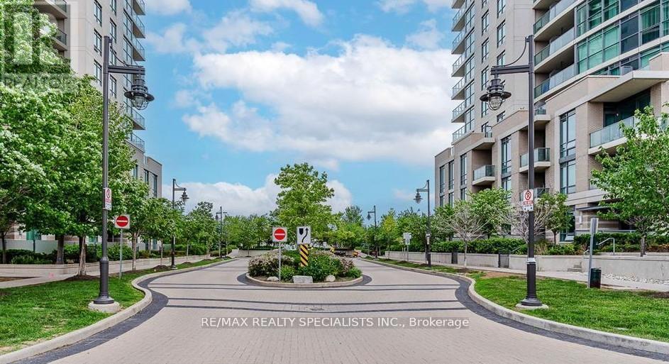 1205 - 215 Sherway Gardens Road, Toronto, Ontario M9C 0A4 - Photo 2 - W13468708