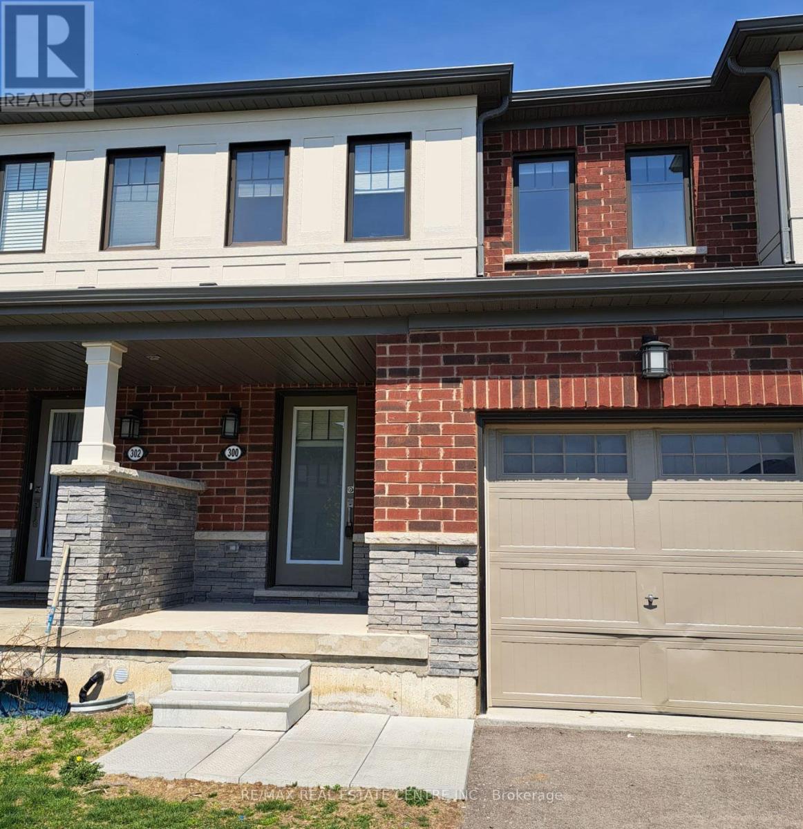 300 BEDROCK ROAD, Hamilton, Ontario