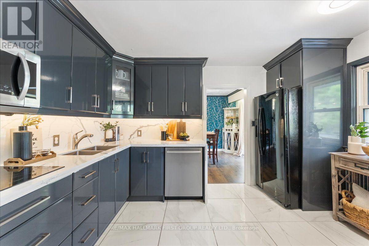 121 Nappadale Street, Kawartha Lakes, Ontario  K0M 2T0 - Photo 14 - X13654280