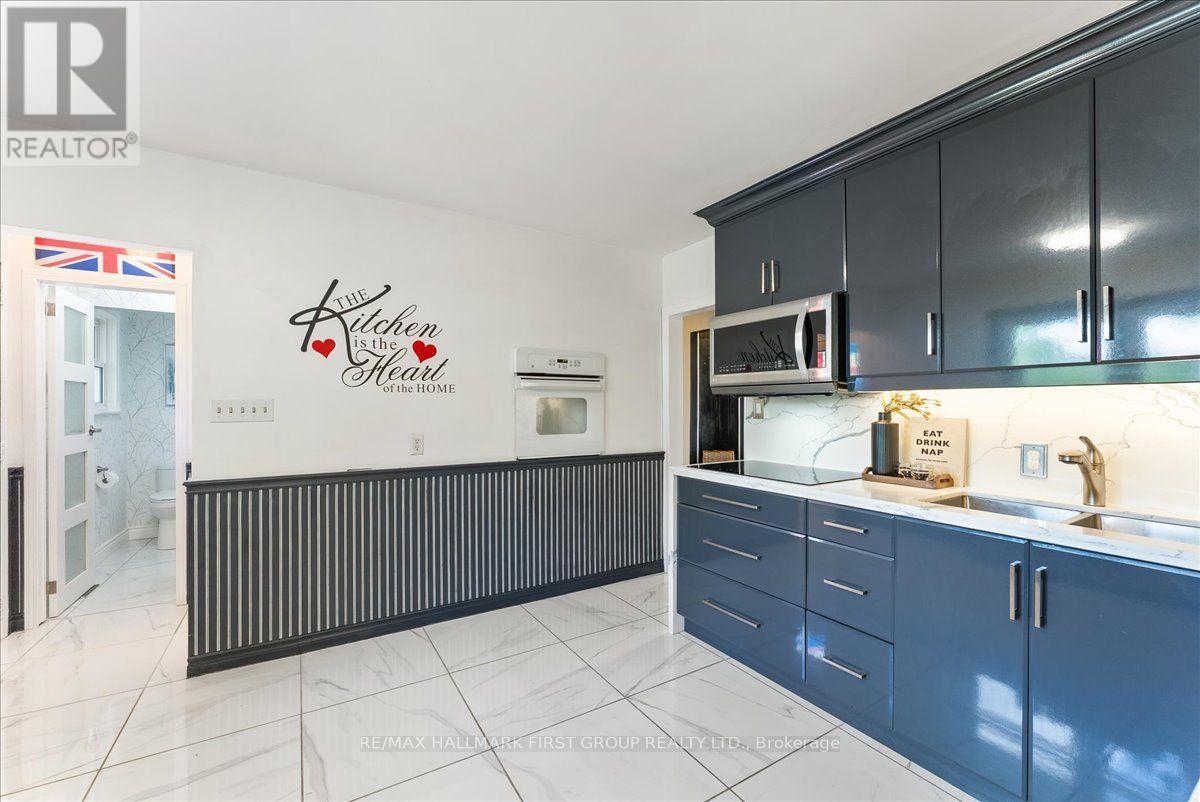121 Nappadale Street, Kawartha Lakes, Ontario  K0M 2T0 - Photo 17 - X13654280