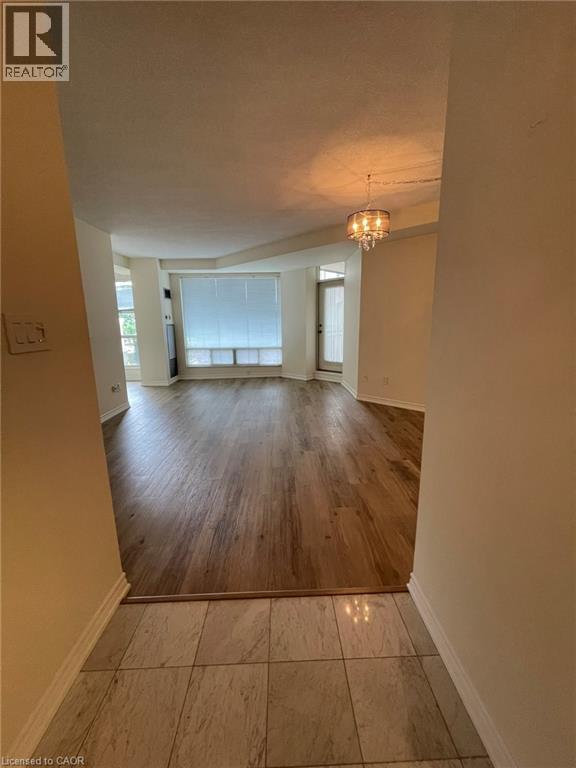 2511 W Lakeshore Road W Unit# 216, Oakville, Ontario  L6L 6L9 - Photo 2 - 40854317