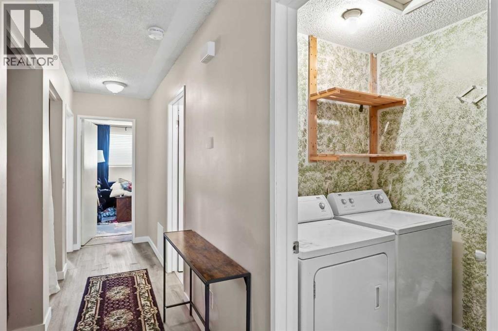 7341 36 Avenue NW, Calgary, Alberta  T3B 1V1 - Photo 14 - A2333288
