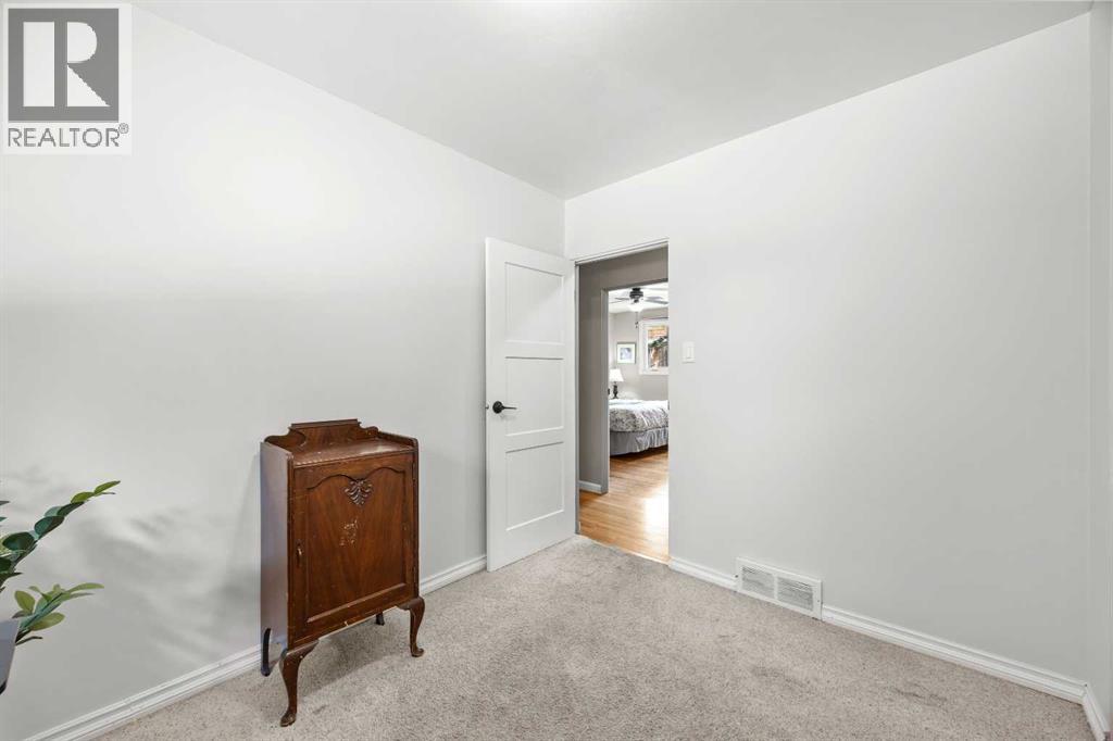 30 Gateway Drive SW, Calgary, Alberta  T3E 4J7 - Photo 24 - A2335825