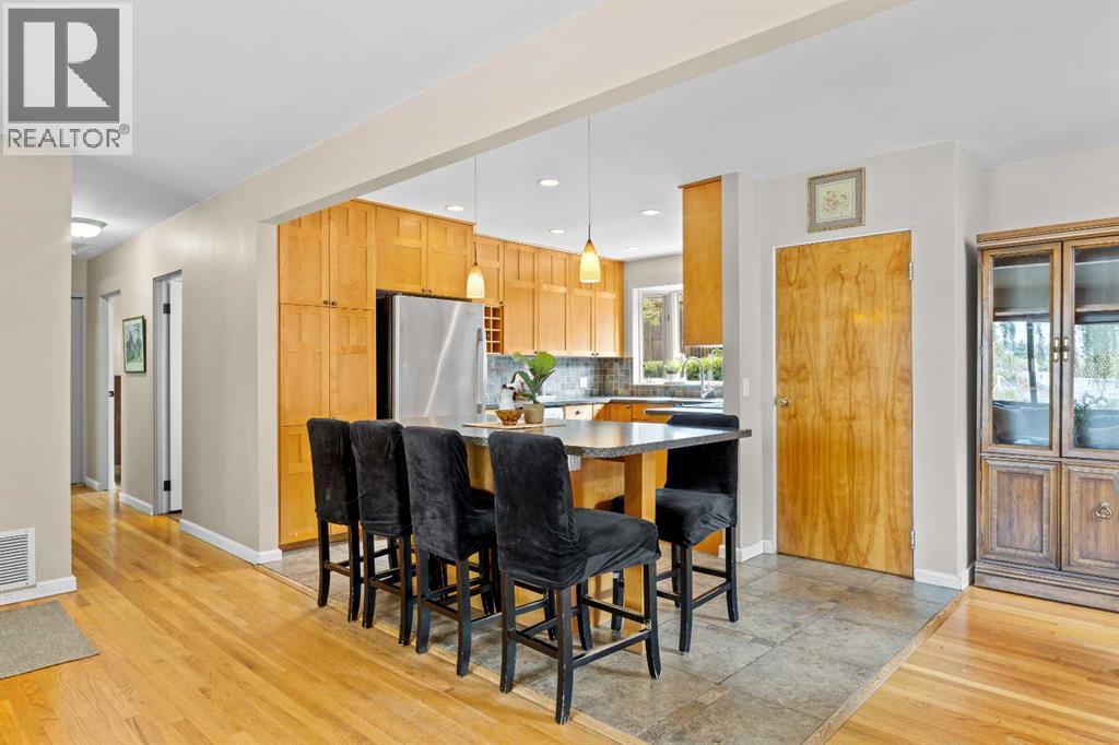 30 Gateway Drive SW, Calgary, Alberta  T3E 4J7 - Photo 10 - A2335825