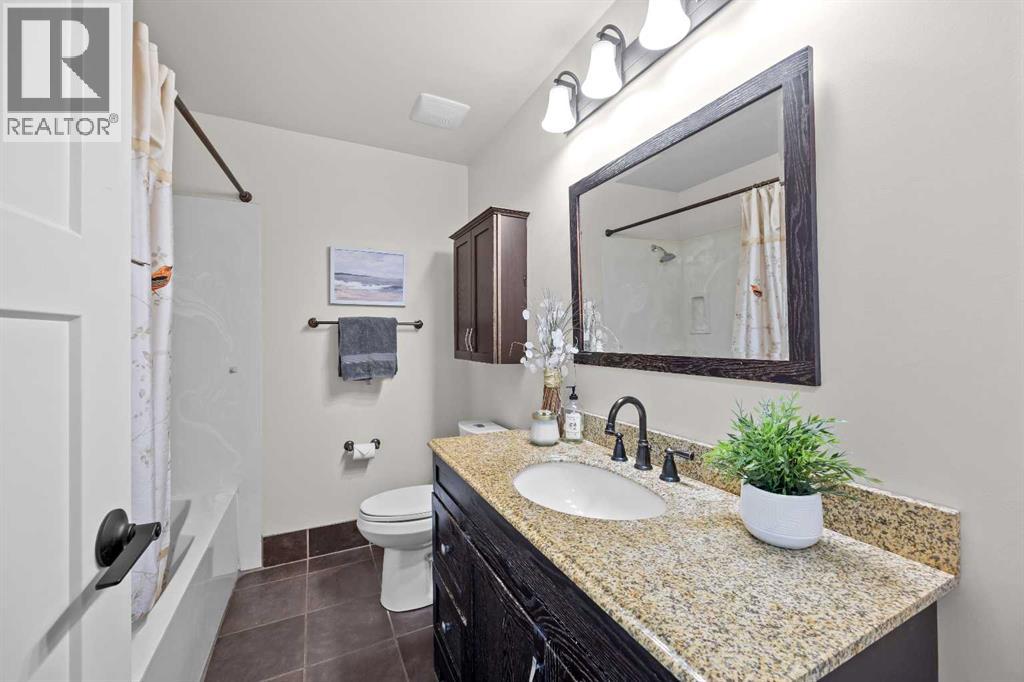 30 Gateway Drive SW, Calgary, Alberta  T3E 4J7 - Photo 25 - A2335825