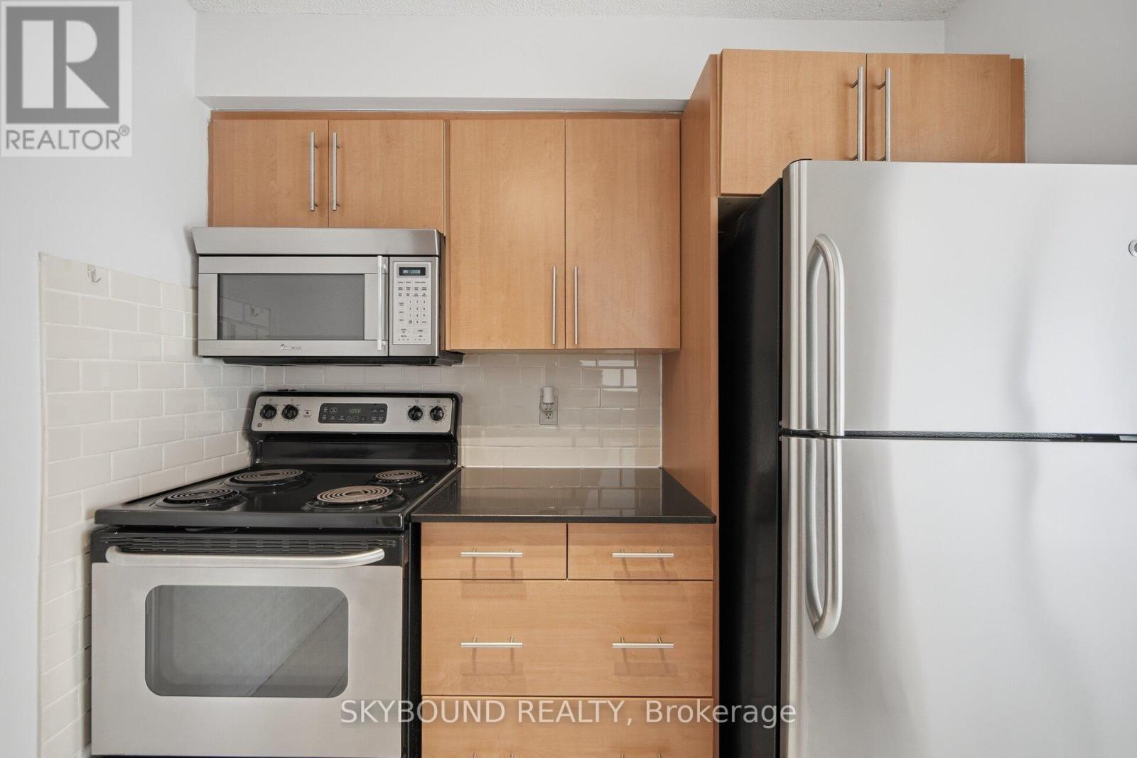 1605 - 25 Grenville Street, Toronto, Ontario  M4Y 2X5 - Photo 23 - C13649466