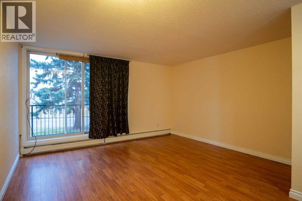 2, 222 Mayor Magrath Drive N, Lethbridge, Alberta  T1H 3P8 - Photo 6 - A2333813