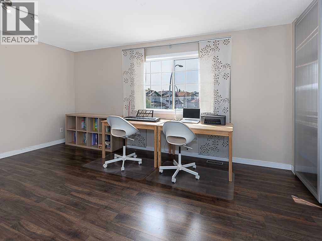 3782 Douglas Ridge Link SE, Calgary, Alberta  T2Z 3H7 - Photo 22 - A2335498