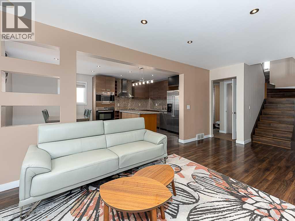3782 Douglas Ridge Link SE, Calgary, Alberta  T2Z 3H7 - Photo 7 - A2335498