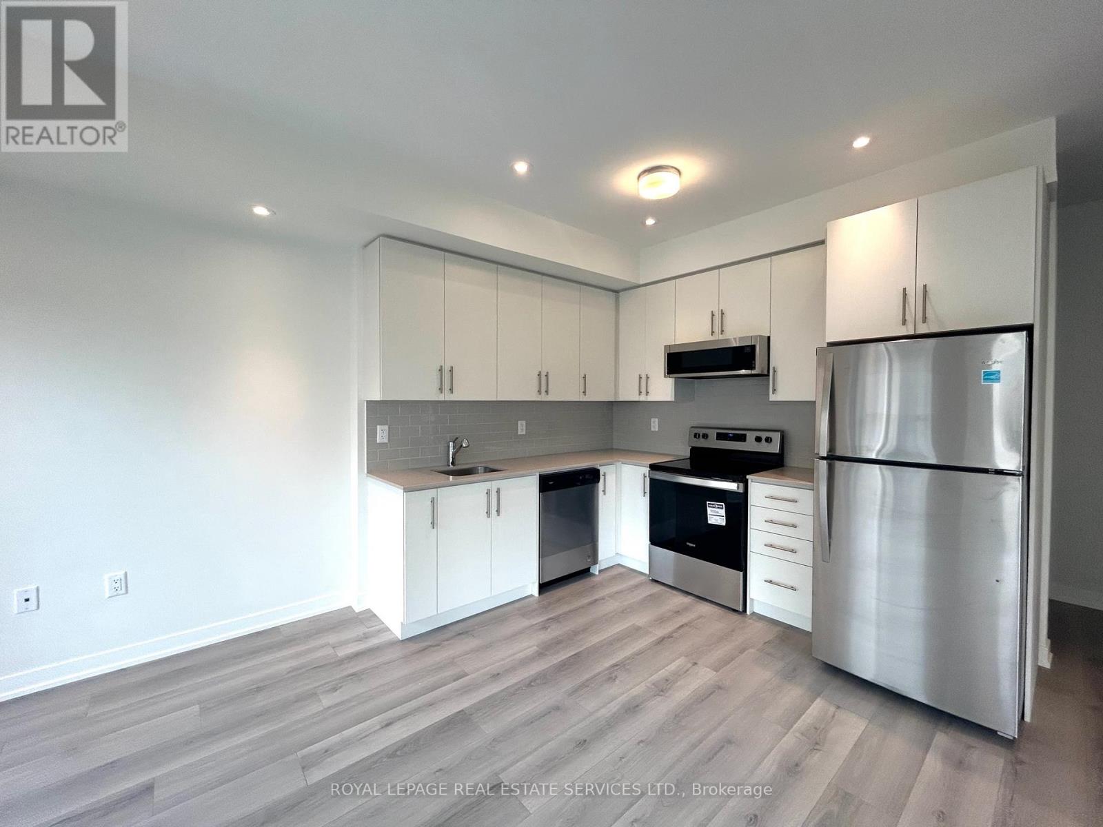 18 - 3405 Ridgeway Drive E, Mississauga, Ontario  L5L 0B9 - Photo 7 - W13654212