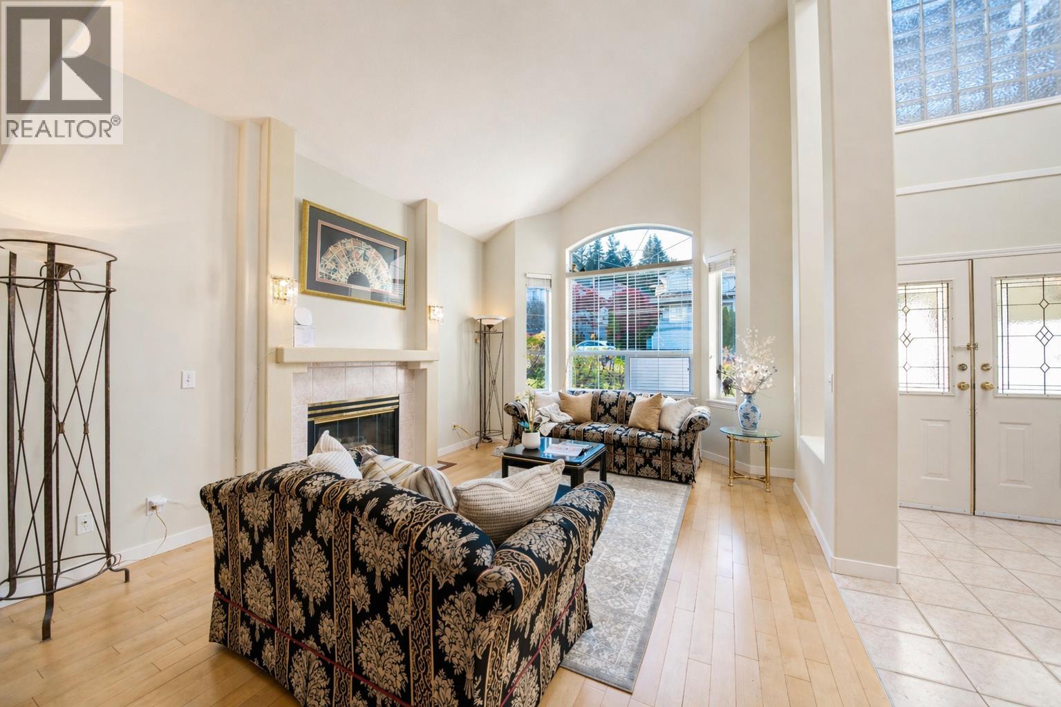 2946 Blackbear Court, Coquitlam, British Columbia  V3E 3A2 - Photo 6 - R3114581